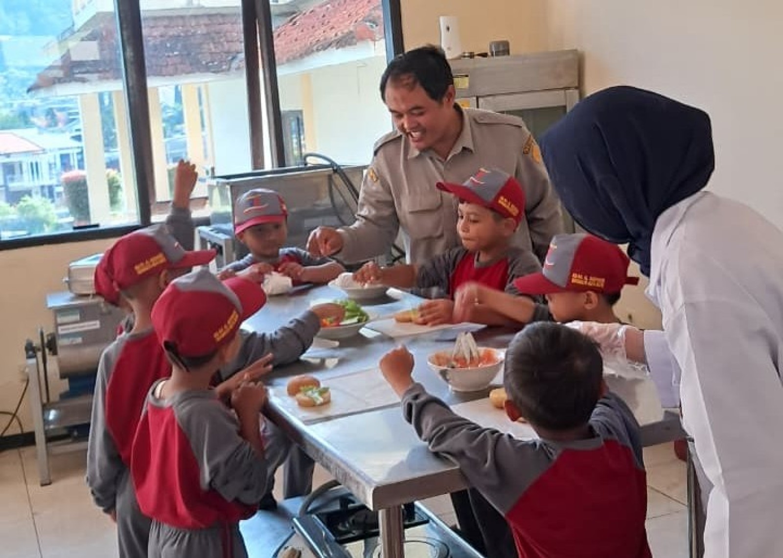 Edukasi Hilirisasi Sejak Dini, UPT Pelatihan Kementan Ajak Siswa Olah Produk Pangan